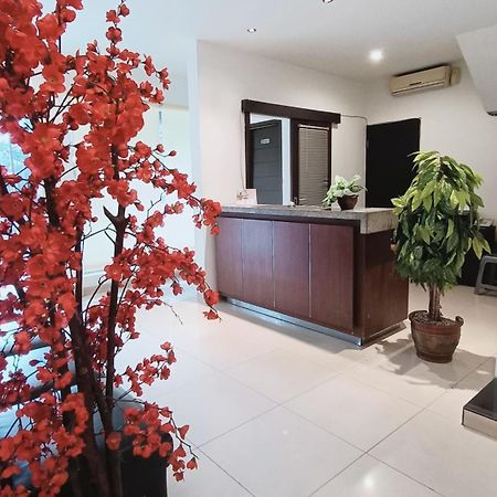 VI Hotel Bandung Zewnętrze zdjęcie